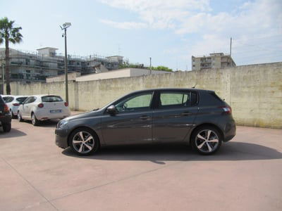 Peugeot 308 BlueHDi 100 S&S Active usata
