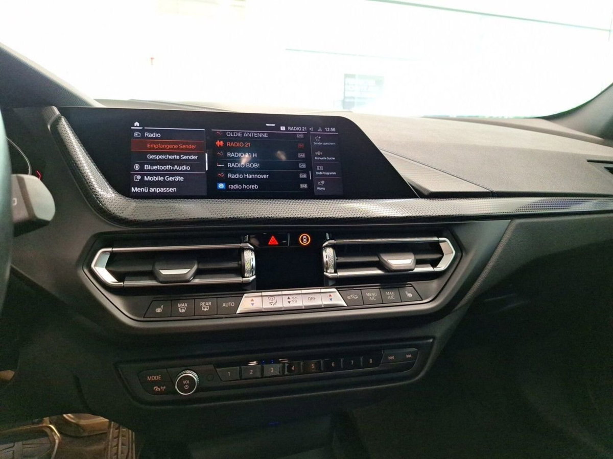 BMW Serie 1 120i 5p. Luxury (11)