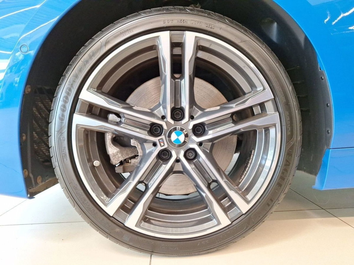BMW Serie 1 120i 5p. Luxury (6)