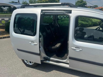 Renault Kangoo Blue dCi 8V 95CV 5 porte Limited (11)