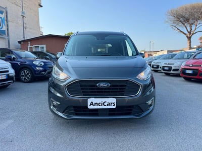 Ford Tourneo Connect 1.5 TDCi 120 CV Titanium usata