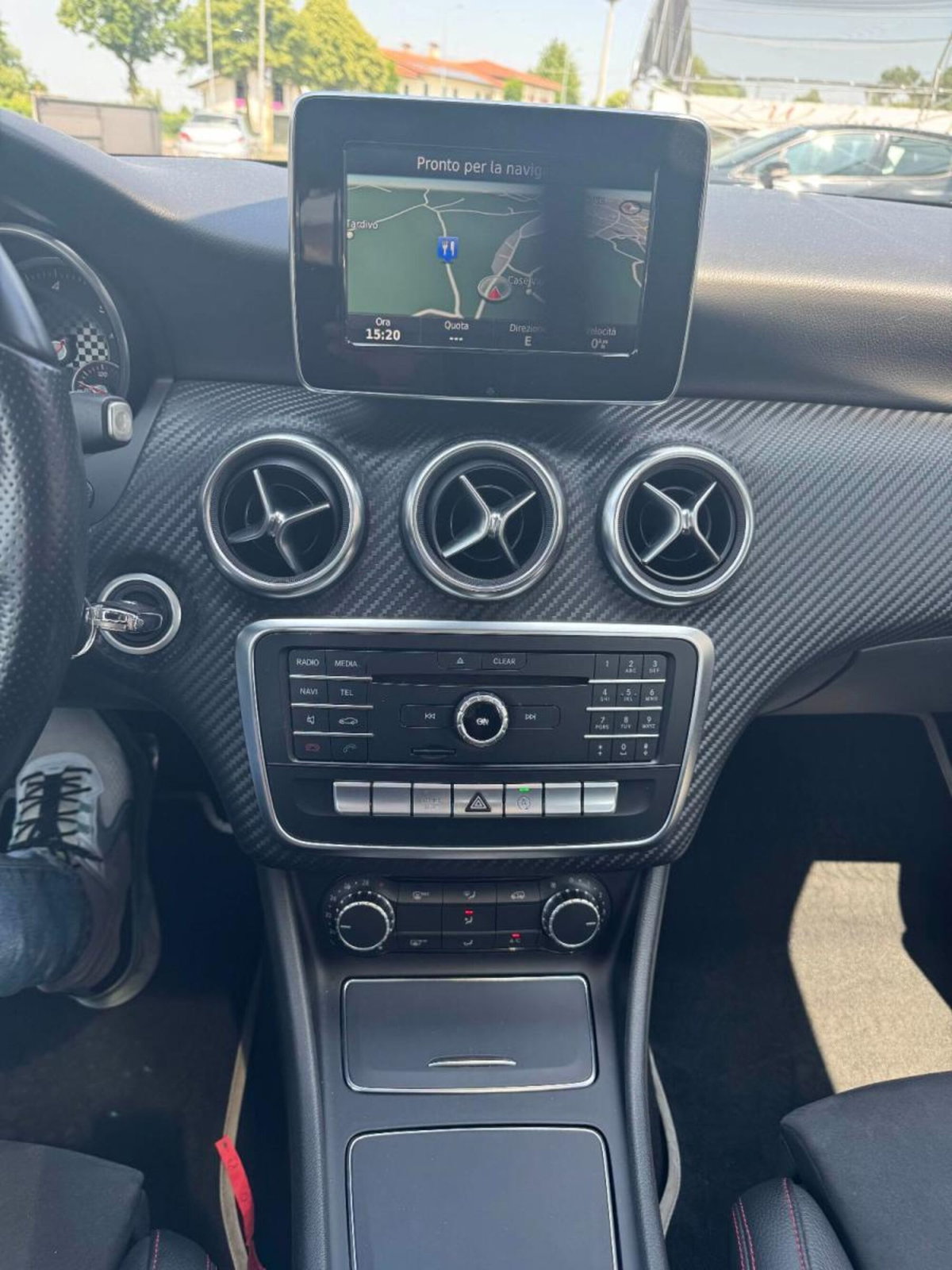 Mercedes-Benz Classe A 180 d Automatic Premium (15)