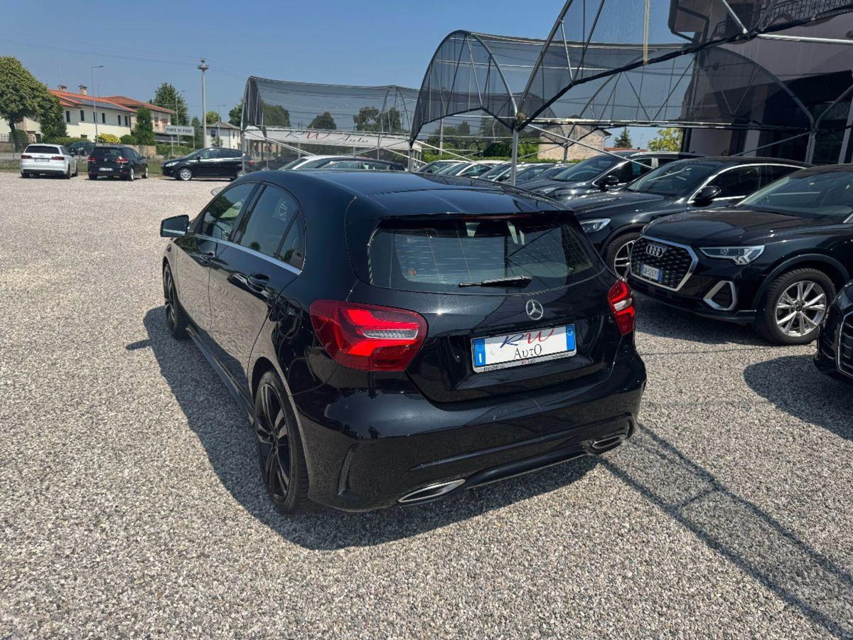 Mercedes-Benz Classe A 180 d Automatic Premium (6)
