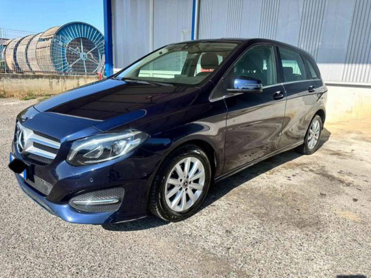 Mercedes-Benz Classe B 160 d Automatic Executive (2)