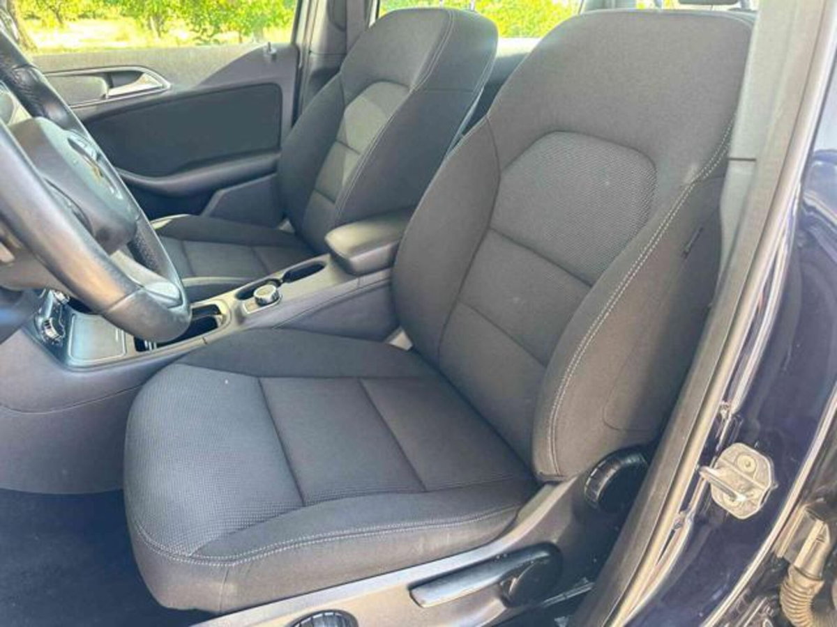 Mercedes-Benz Classe B 160 d Automatic Executive (7)