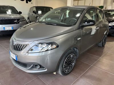 Lancia Ypsilon 1.0 FireFly 5 porte S&S Hybrid Gold Plus usata