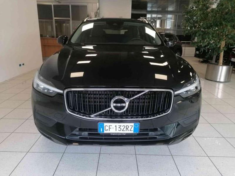 Volvo XC60 B4 (d) AWD Geartronic Business Plus