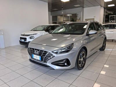Hyundai i30 Fastback 1.0 T-GDI iMT 48V Prime usata