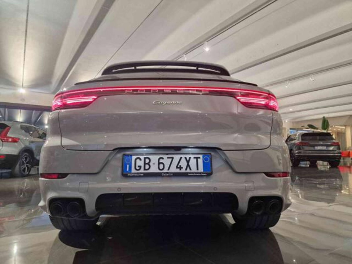 Porsche Cayenne Coupé 3.0 V6 (5)