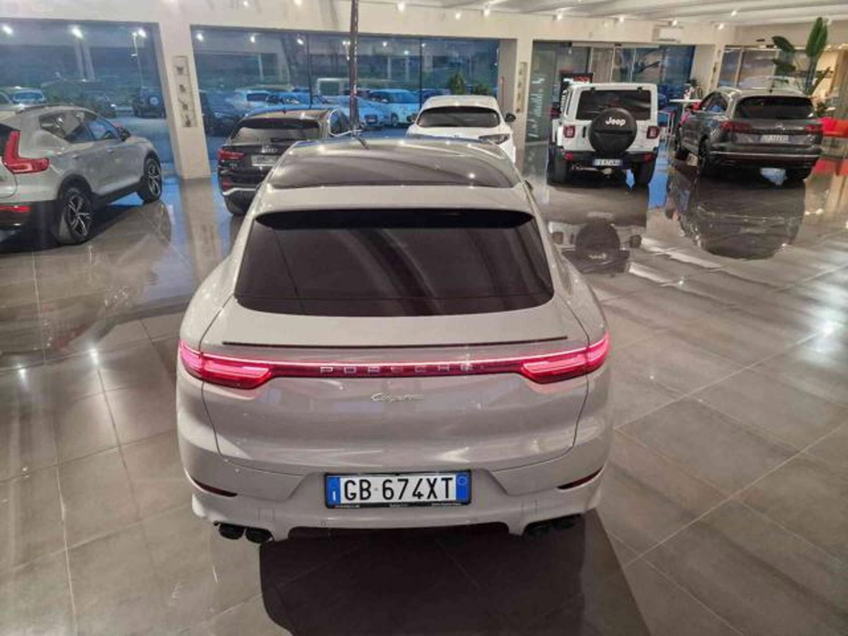 Porsche Cayenne Coupé 3.0 V6 (6)