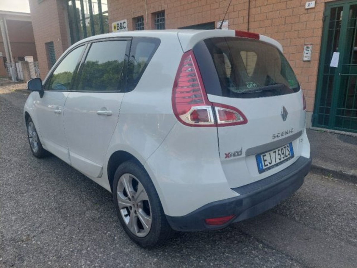 Renault Scenic E-Tech Electric 1.5 dCi 110CV Luxe (3)