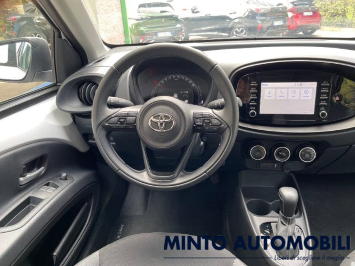 Toyota Aygo X 1.0 Lounge Air 72cv s-cvt (15)
