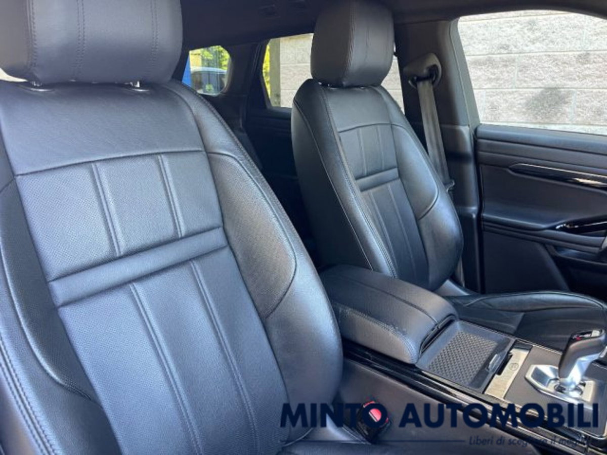 Land Rover Range Rover Evoque 2.0 TD4 180 CV 5p. Pure (16)