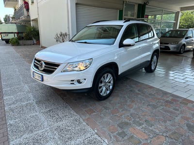 Volkswagen Tiguan 2.0 TDI DPF 4MOTION DSG Sport & Style usata