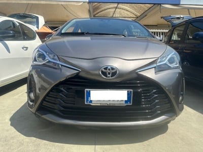 Toyota Yaris 1.0 5 porte Lounge usata