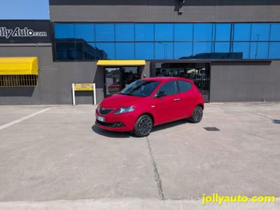 Lancia Ypsilon 1.0 FireFly 5 porte S&S Hybrid Gold Plus usata