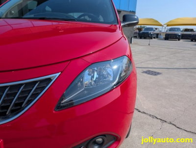 Lancia Ypsilon 1.0 FireFly 5 porte S&S Hybrid Gold Plus (9)