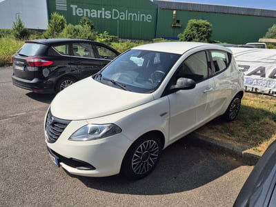 Lancia Ypsilon 1.2 69 CV 5 porte GPL Ecochic S Momodesign usata