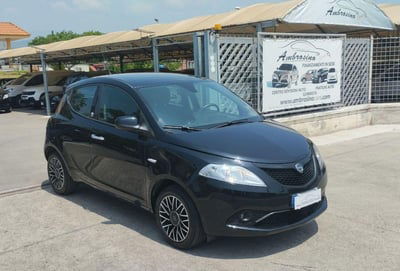 Lancia Ypsilon 1.2 69 CV 5 porte GPL Ecochic Unyca usata