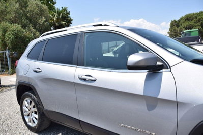 Jeep Cherokee 2.0 Mjt II Limited (11)