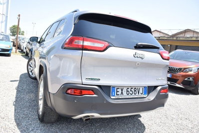 Jeep Cherokee 2.0 Mjt II Limited (17)