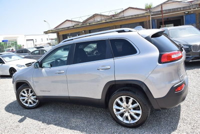 Jeep Cherokee 2.0 Mjt II Limited (18)
