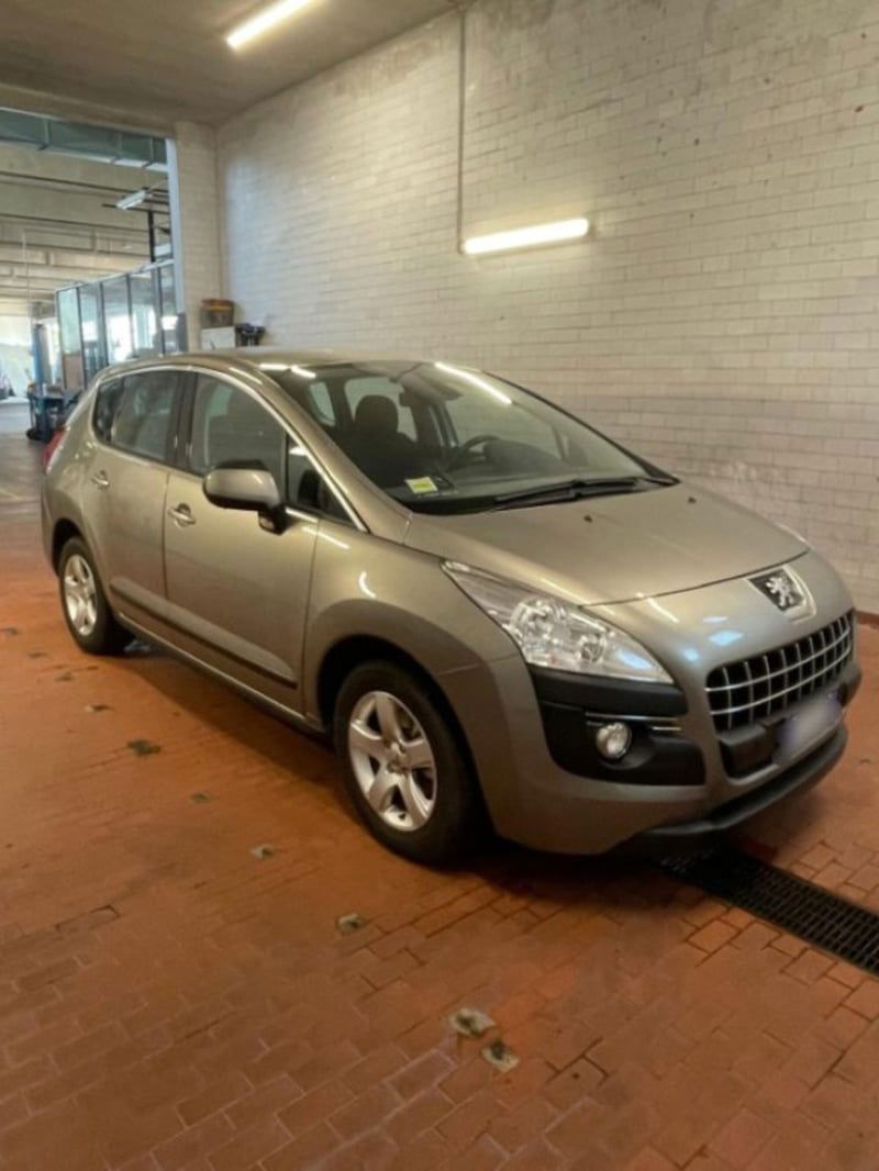Peugeot 3008 1.6 HDi 112CV Tecno
