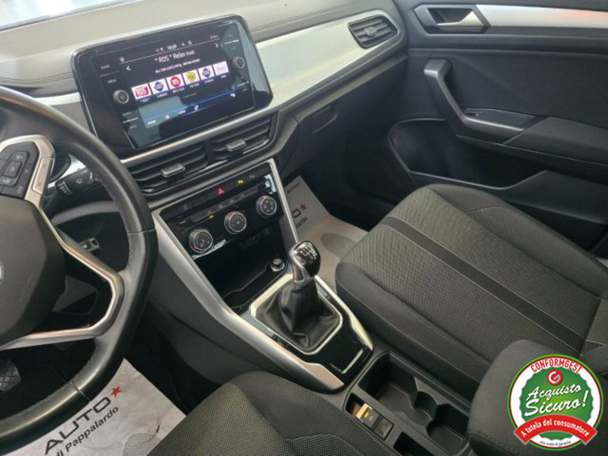 Volkswagen T-Roc 1.0 TSI Life (16)