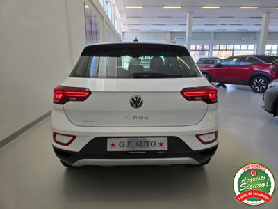 Volkswagen T-Roc 1.0 TSI Life (6)