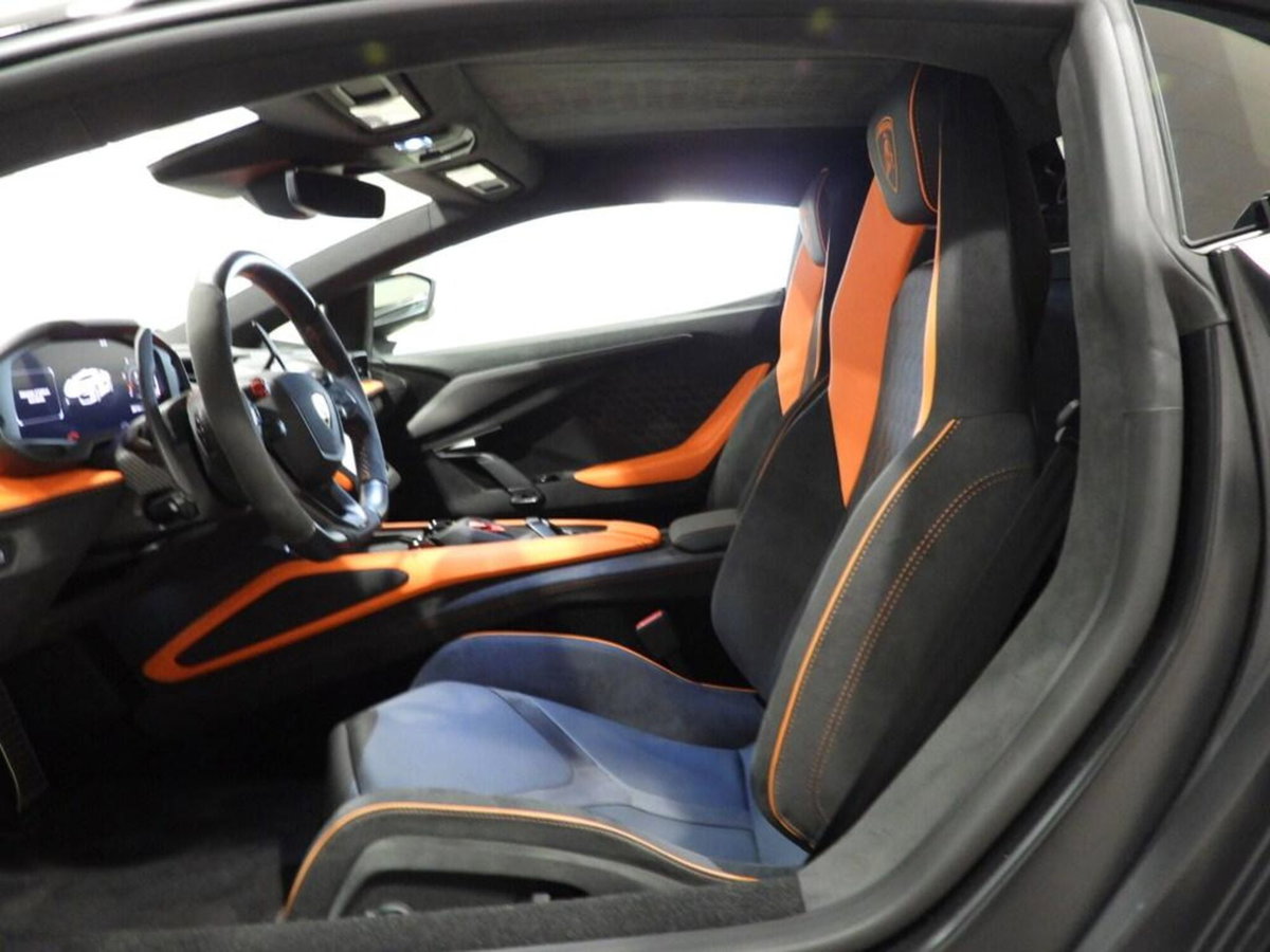 Lamborghini Revuelto 6.5 V12 hpev (6)