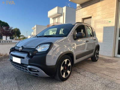 Fiat Panda 1.0 FireFly S&S Hybrid City Cross usata