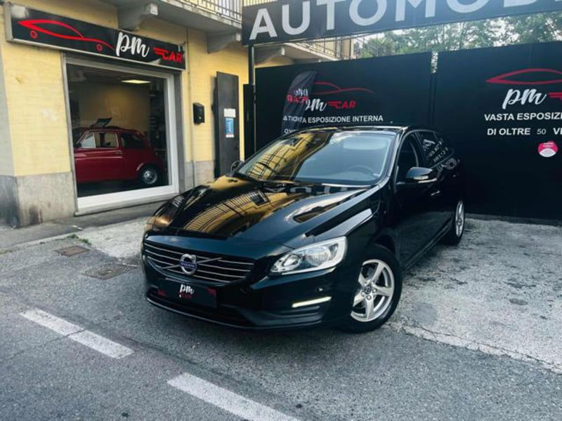 Volvo V60 D2 Geartronic R-design Momentum