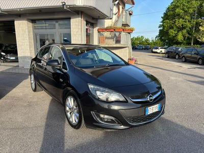 Opel Astra 1.7 CDTI 110CV 5 porte Cosmo usata