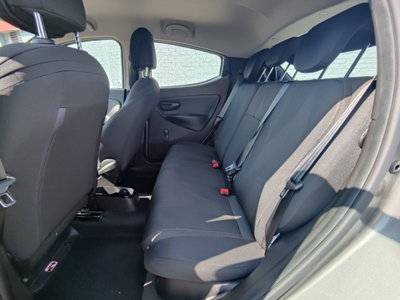 Lancia Ypsilon 1.0 FireFly 5 porte S&S Hybrid Ecochic Gold (10)