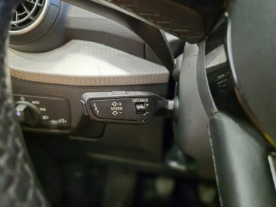 Audi Q2 Q2 35 TDI (14)