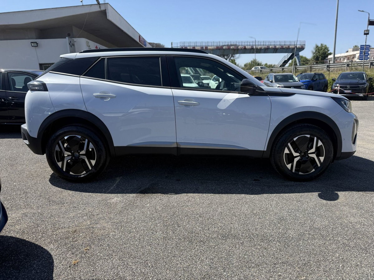 Peugeot 2008 1.2 hybrid Allure 145cv e-dcs6 (4)