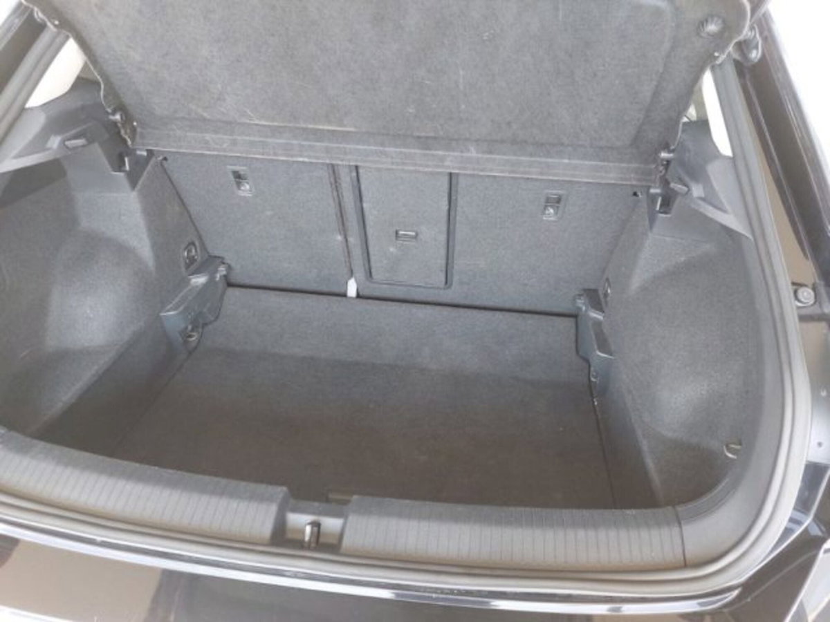 Volkswagen T-Roc 2.0 TDI SCR Business BlueMotion Technology (14)