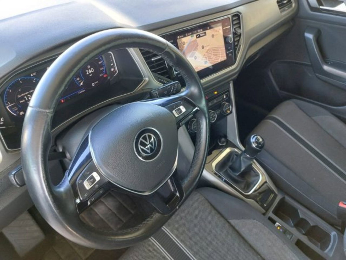 Volkswagen T-Roc 2.0 TDI SCR Business BlueMotion Technology (15)