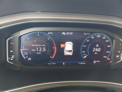 Volkswagen T-Roc 2.0 TDI SCR Business BlueMotion Technology (8)