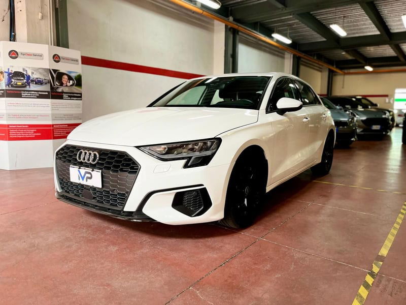 Audi A3 Sportback 30 g-tron S tronic Business Advanced