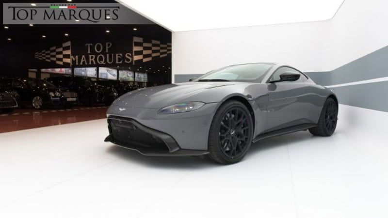 Aston Martin V12 Coupé Vantage AMR Coupé