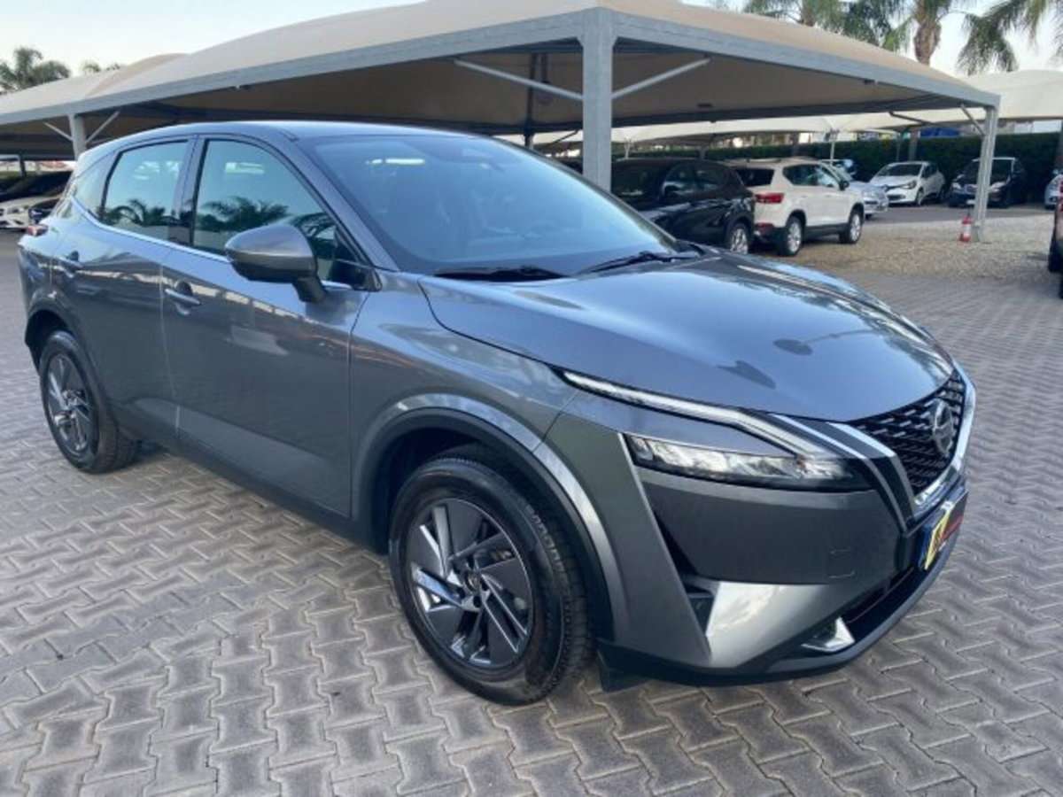 Nissan Qashqai 1.3 mhev Business 2wd 158cv xtronic (2)