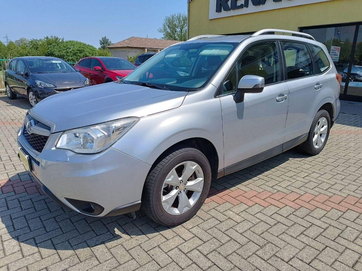 Subaru Forester 2.0i Exclusive (3)