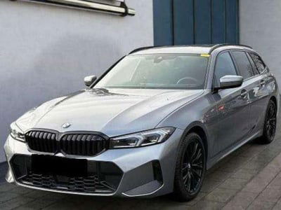 BMW Serie 3 Touring 320d  mhev 48V xdrive MSport Pro auto usata