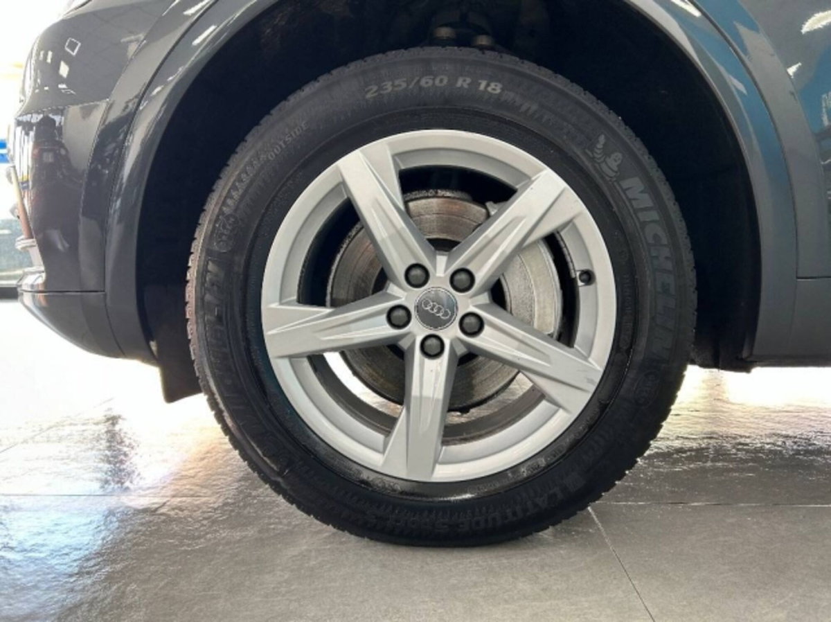 Audi Q5 40 TDI quattro Sport (8)