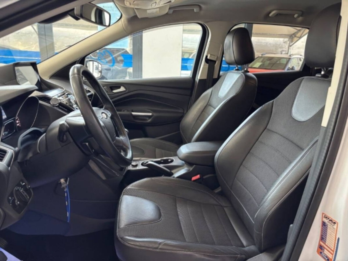 Ford Kuga 2.0 TDCI 120 CV S&S 2WD Titanium (12)