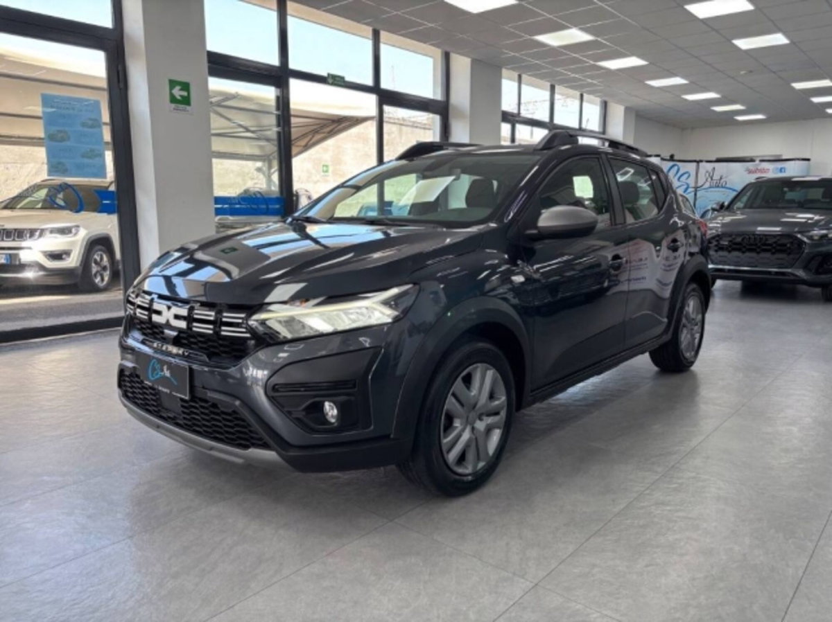 Dacia Sandero Stepway 1.0 TCe 100 CV ECO-G Comfort (3)
