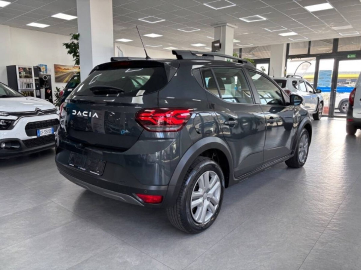 Dacia Sandero Stepway 1.0 TCe 100 CV ECO-G Comfort (6)
