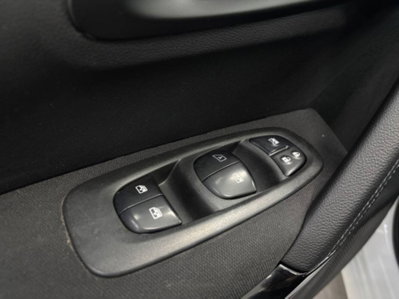 Renault Kadjar 8V 110CV Energy Hypnotic (11)