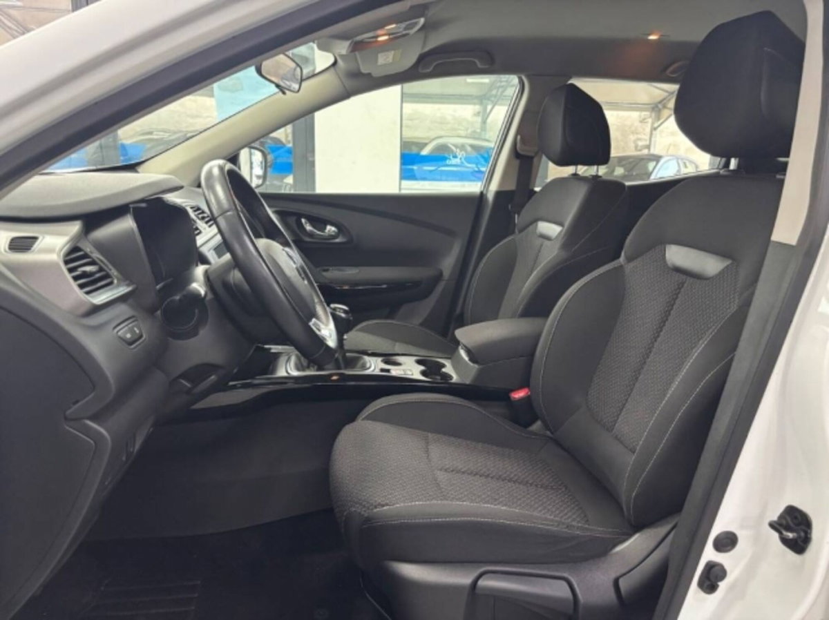 Renault Kadjar 8V 110CV Energy Hypnotic (12)